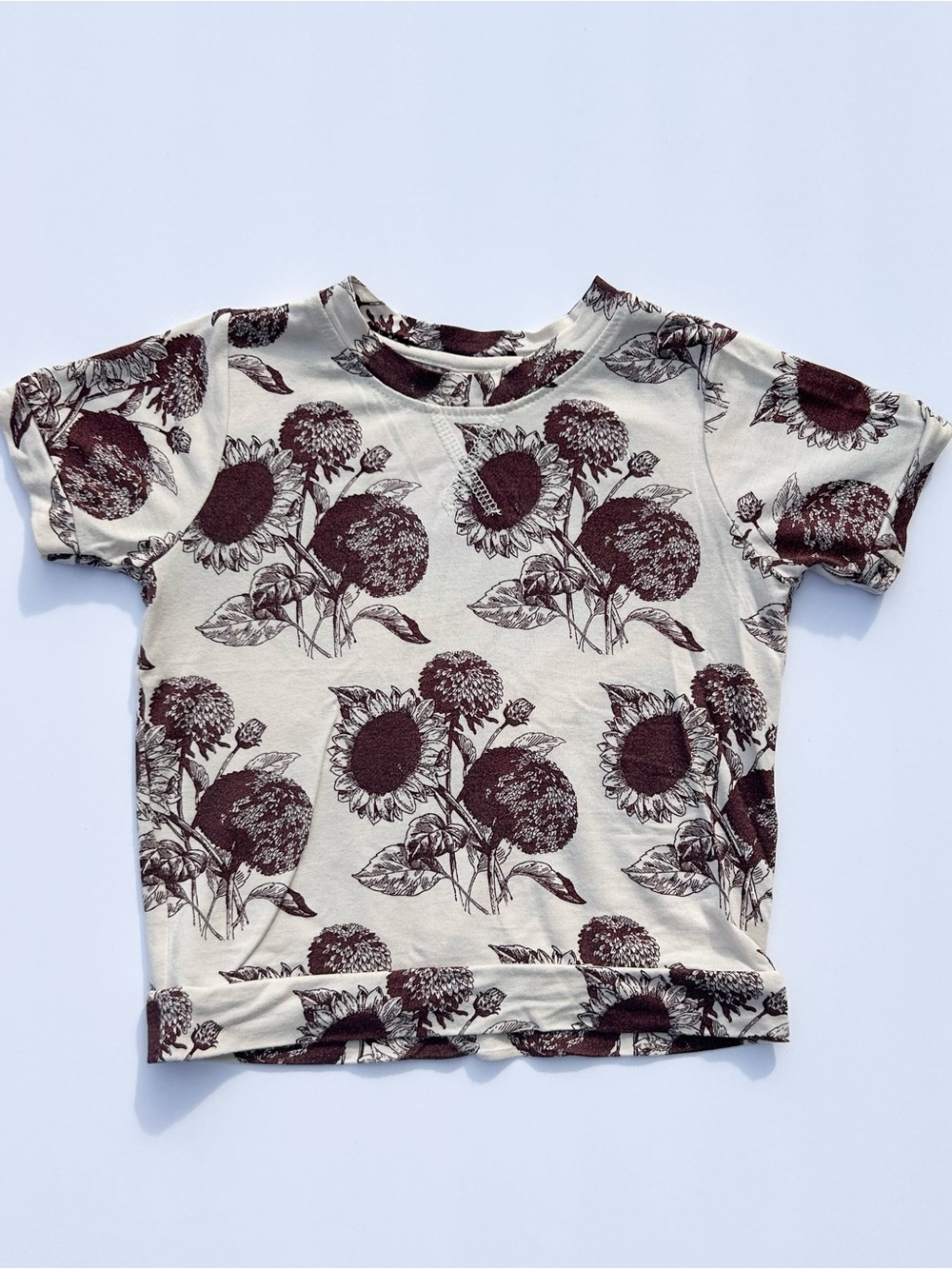 Kate Quinn Raisin Sunflower Relaxed Short Sleeve Tee 2T